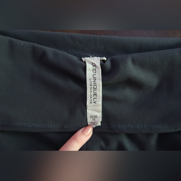 Lorna Jane Everyday Leggings - Picture 4 of 11